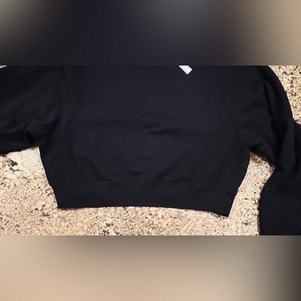 NWT PINK VS Ivy Fleece Yoke Seam Crewneck Sweatshirt - Picture 11 of 15